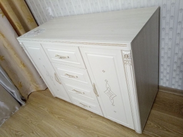 Комод с колоннами Витра Венеция 32.34 Сосна Астрид Ваниль